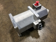 Load image into Gallery viewer, DYNC 11125-000-024 Governor Actuator Assy (24V) Detroit Diesel® 23502463