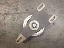 Load image into Gallery viewer, 5122869 GENUINE DETROIT DIESEL® FAN PULLEY AND HUB ASSY (5.38" PULLEY)