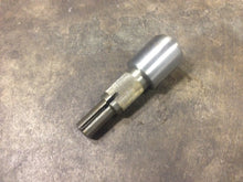 Cargar imagen en el visor de la galería, 5158289 GENUINE DETROIT DIESEL® TACHOMETER DRIVE ADAPTER