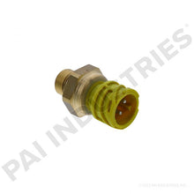 Load image into Gallery viewer, PAI 853712 MACK 21746206 OIL PRESSURE SENSOR (20796744, 21634017) | woodlineparts.com