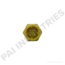 Load image into Gallery viewer, PAI 853712 MACK 21746206 OIL PRESSURE SENSOR (20796744, 21634017) | woodlineparts.com