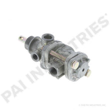 Load image into Gallery viewer, PAI EM55910 MACK 745-288746 PUSH / PULL VALVE (AUTOMATIC TRIP) (7/8"-20)