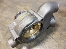Cargar imagen en el visor de la galería, 23506714 NEW FRESH WATER PUMP KIT FOR DETROIT DIESEL 12V71 ENGINES (OFFSET BODY) (5149325)