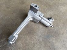 Load image into Gallery viewer, 5158904 MECHANICAL GOVERNOR CONTROL HOUSING FOR DETROIT DIESEL 671 C & D ENGINES FROM WOODLINE PARTS