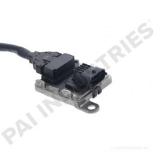 Load image into Gallery viewer, PAI 853760 MACK 22014032 NOX SENSOR (4 PIN) (28.00" L) (M20 X 1.5) (USA)