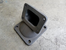 Cargar imagen en el visor de la galería, 8920952 GENUINE EXHAUST ADAPTOR (RISER) FOR DETROIT DIESEL V149T ENGINES FROM WOODLINE PARTS