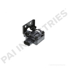 Load image into Gallery viewer, PAI 050739 CUMMINS 4921730 DIFFERENTIAL PRESSURE SENSOR (3 PIN) | woodlineparts.com