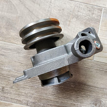 Charger l&#39;image dans la galerie, Interstate-McBee® Cummins® AR61788 Water Pump (4920089, 4919812)