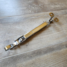 Cargar imagen en el visor de la galería, PAI FHL-4646 MACK 3QM210P5 CHROME HOOD LATCH (DM / U) (3QM210P1)