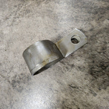 Load image into Gallery viewer, 5184291 GENUINE DETROIT DIESEL® BREATHER CLIP (1-1/4&quot; ID 3/8&quot; BOLT) (USA)