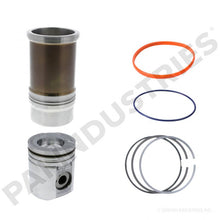 Charger l&#39;image dans la galerie, PAI 401016 NAVISTAR 1824823C93 CYLINDER KIT (DT466) (WITH RINGS) | woodlineparts.com