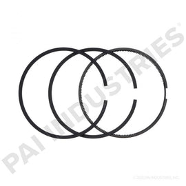 PAI 405005 NAVISTAR 1817247C93 PISTON RING SET (DT408 / DT466 / DT530) (3 RING)