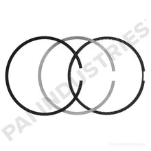 Load image into Gallery viewer, PAI 405020 NAVISTAR 1817251C91 PISTON RING SET (DT360) (SN 90976 &amp; ABOVE)