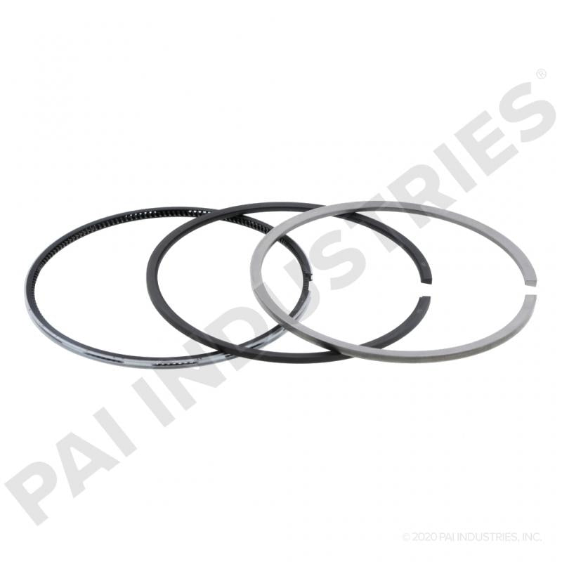 PAI 405024 NAVISTAR 1830723C92 RING SET (DT466 / DT530 / DT466E / DT530E) (USA)