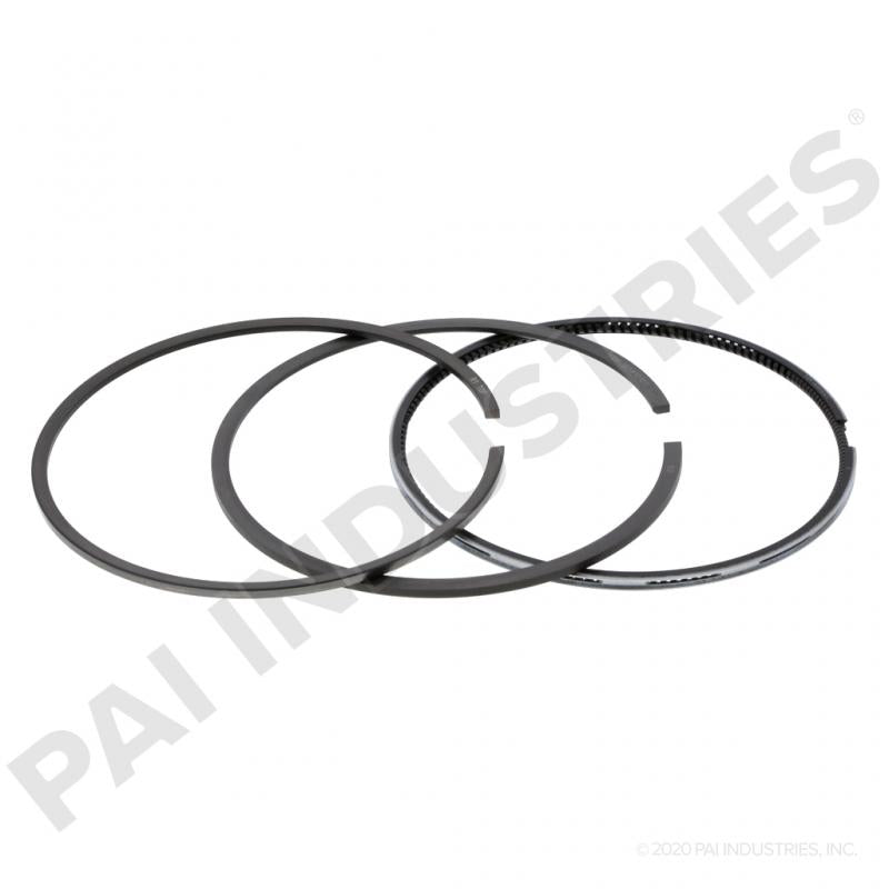 PAI 401052 NAVISTAR 1893925C92 CYLINDER KIT (DT466E / DT570)