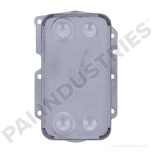Charger l&#39;image dans la galerie, PAI 441417 NAVISTAR 1841779C3 OIL COOLER (32 PLATE) (DT466 E / DT570)