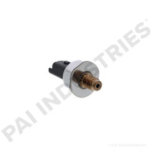 Cargar imagen en el visor de la galería, PAI 450615OEM NAVISTAR 1873400C92 FUEL PRESSURE SENSOR (OEM) | woodlineparts.com