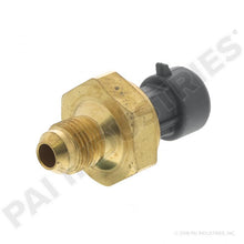 Load image into Gallery viewer, PAI 450622 NAVISTAR 1846480C2 BOOST PRESSURE SENSOR (MAP) (1/2"-20) (USA) | woodlineparts.com