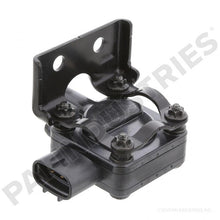 Load image into Gallery viewer, PAI 450623OEM NAVISTAR 3626432C1 DUAL PURPOSE SENSOR (OEM) | woodlineparts.com