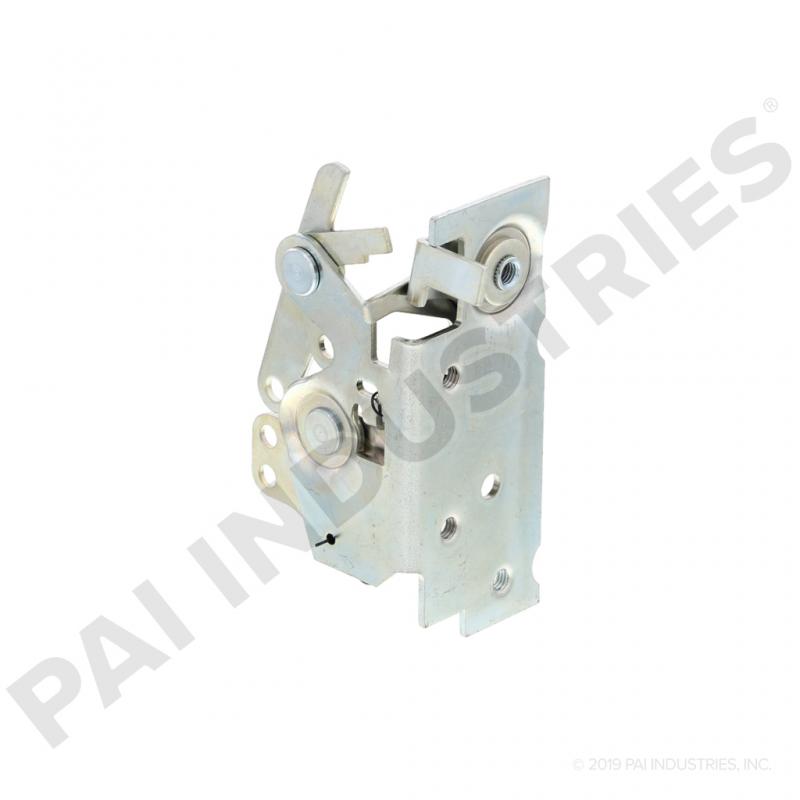 PAI 451554 NAVISTAR 578065C2 LEFT HAND DOOR LATCH (5000 / 9000)