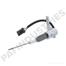 Cargar imagen en el visor de la galería, PAI 480211 NAVISTAR 1820453C91 SHUTOFF SOLENOID ASSEMBLY (USA)