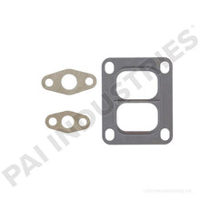 Cargar imagen en el visor de la galería, PAI 481210E NAVISTAR 1825632C93 NEW TURBOCHARGER (DT408 / DT466 / DT530)