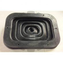 Load image into Gallery viewer, PAI 497291 NAVISTAR 291068C2 TRANSMISSION SHIFTER BOOT (1979-2004 S / 4000) | woodlineparts.com