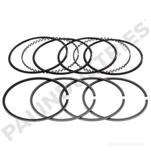 Cargar imagen en el visor de la galería, PAI 605050 DETROIT DIESEL 5198902 PISTON RING SET (53) (N/A) (USA)