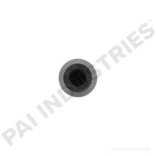 Charger l'image dans la galerie, PAI 681880 DETROIT DIESEL 23505896 WATER PUMP SHAFT (SERIES 50 / 60) | woodlineparts.com