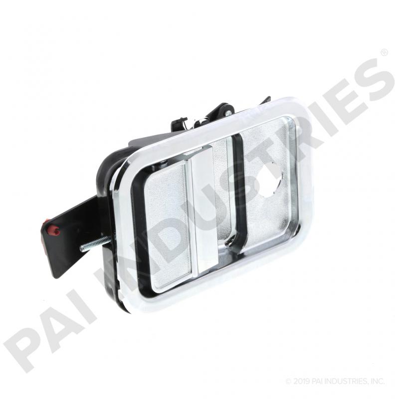 PAI 740290 FREIGHTLINER A18-42228-002 LEFT HAND DOOR HANDLE (CHROME) | woodlineparts.com