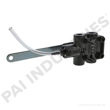 Cargar imagen en el visor de la galería, PAI 803730 MACK 20QE4165AM LEVELING VALVE (59889-000, 25069598, 25168691)