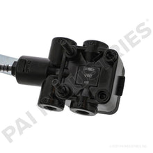 Cargar imagen en el visor de la galería, PAI 803730 MACK 20QE4165AM LEVELING VALVE (59889-000, 25069598, 25168691)