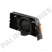 Load image into Gallery viewer, PAI 804162OEM MACK 2MO533AM HEADLAMP ASSEMBLY (RH) (CV / CHN / CXN) | woodlineparts.com