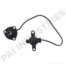 Load image into Gallery viewer, PAI 853714 MACK 21521353 OIL LEVEL / TEMPERATURE SENSOR (MP / D11 / D12 / D13)