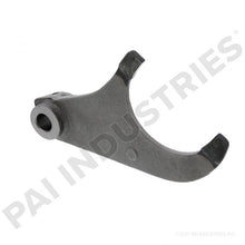 Charger l'image dans la galerie, PAI 900385 FULLER 17245 SHIFT FORK REDUCTION YOKE (464568C1)