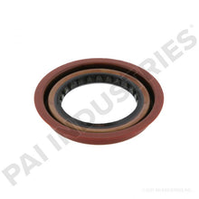Cargar imagen en el visor de la galería, PAI 900571OEM FULLER 4300121 FRONT MAINSHAFT OIL SEAL (3315623) (OEM)