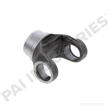 Charger l'image dans la galerie, PAI 960136 DANA 2-28-1757 TUBE YOKE (OSR) (1310) (131N281757) | woodlineparts.com