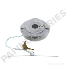 Cargar imagen en el visor de la galería, PAI EFC-8386 MACK 9538-2541L FUEL CAP (4.00&quot;-8 NPSM) (VENTED) (LOCKING) (USA)