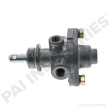 Charger l&#39;image dans la galerie, PAI EM56270 MACK 745-284726 PUSH PULL VALVE KIT W/ KNOB