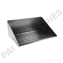 Charger l&#39;image dans la galerie, PAI FBB-5745 MACK 32MK522P3 UPPER BATTERY BOX (COVER) (MR / DM)