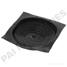 Charger l&#39;image dans la galerie, PAI FBT-1509 MACK 8MY46M SHIFTER BOOT (CH) (9-1/2&quot; X 10-1/4&quot; BASE)