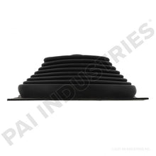 Charger l&#39;image dans la galerie, PAI FBT-1509 MACK 8MY46M SHIFTER BOOT (CH) (9-1/2&quot; X 10-1/4&quot; BASE)
