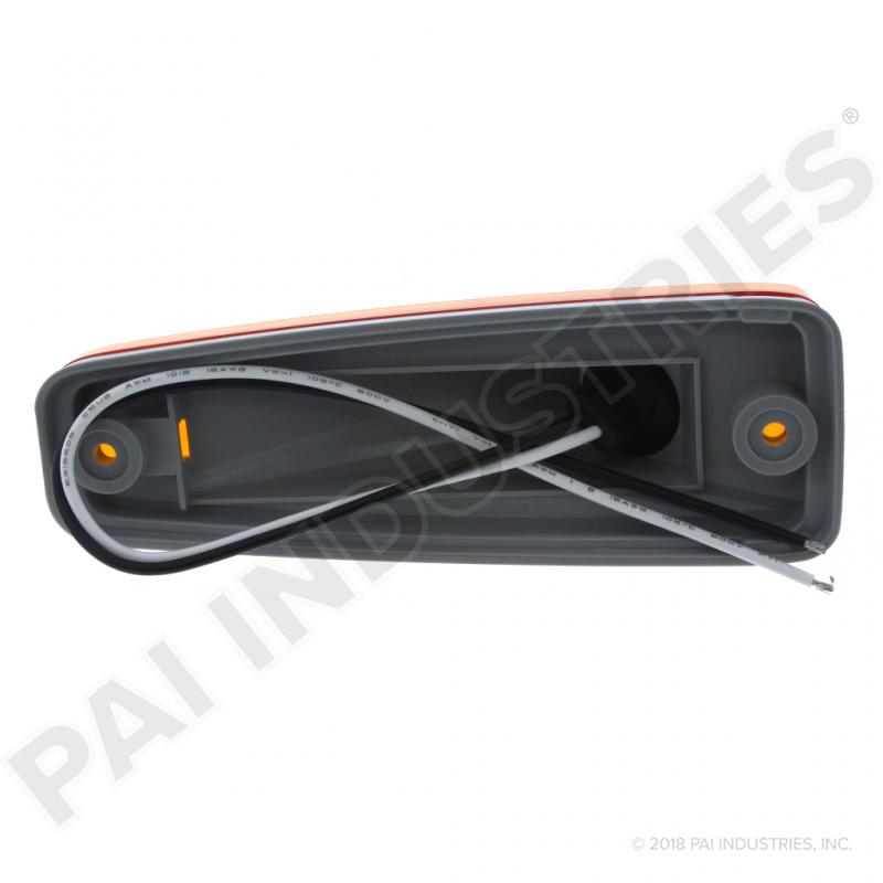 PAI FLR-4292 MACK 8413-25761Y MARKER LAMP ASSEMBLY (AMBER) (LEXAN)