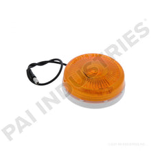 Charger l'image dans la galerie, PAI FLS-4307 MACK 38MO248R CLEARANCE LAMP (25156988) (OEM) | woodlineparts.com