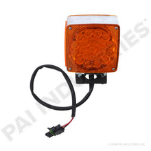 Load image into Gallery viewer, PAI FSL-5279-LED MACK 47MO453AM4 TURN SIGNAL LAMP (SQUARE) (LED) (USA) | woodlineparts.com