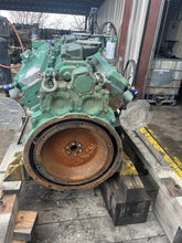 Load image into Gallery viewer, Detroit Diesel® 16V92N Used Marine Engine (Running / Outright)