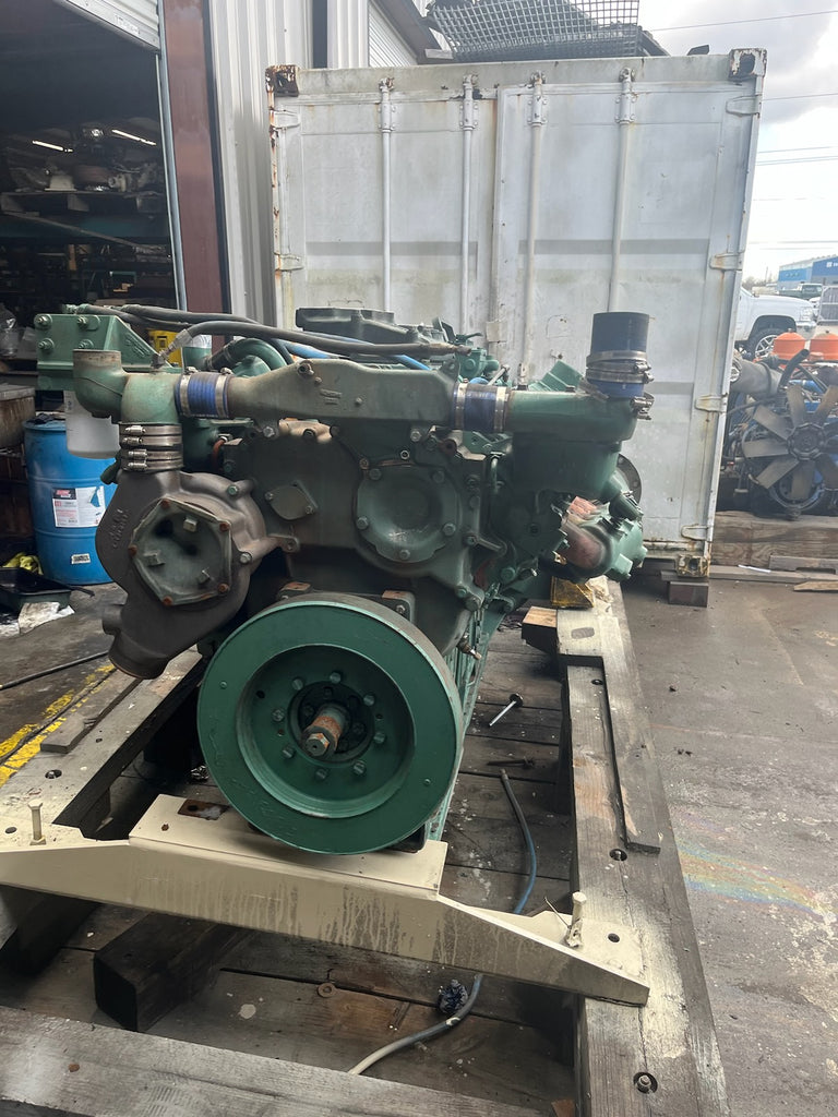 Detroit Diesel® 16V92N Used Marine Engine (Running / Outright)