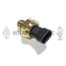 Cargar imagen en el visor de la galería, Interstate-McBee® Cummins® 4921487 Oil Pressure Sensor (ISM / L10 / M11 / N14)