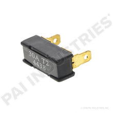 Charger l'image dans la galerie, PACK OF 5 PAI MCB-4438 MACK 11MR24P8 CIRCUIT BREAKER (30 AMP) (PLUG-IN) | woodlineparts.com