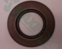 Cargar imagen en el visor de la galería, MaxiForce® Perkins® 50209083 Rear Crankshaft Oil Seal (400 Series) | woodlineparts.com